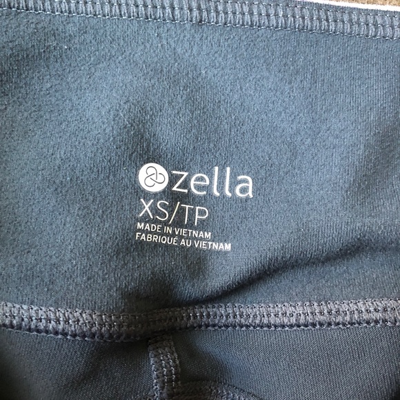 ZELLA - grey and pink leggings - Size XS - Picture 3 of 3